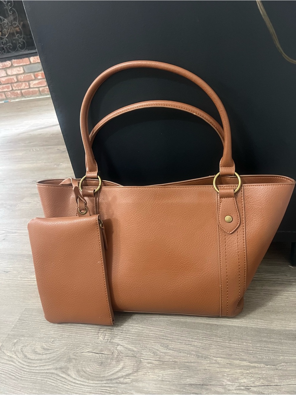 FRYE AND CO. Cognac Leather Tote with Matching Pouch - Picture 7 of 14